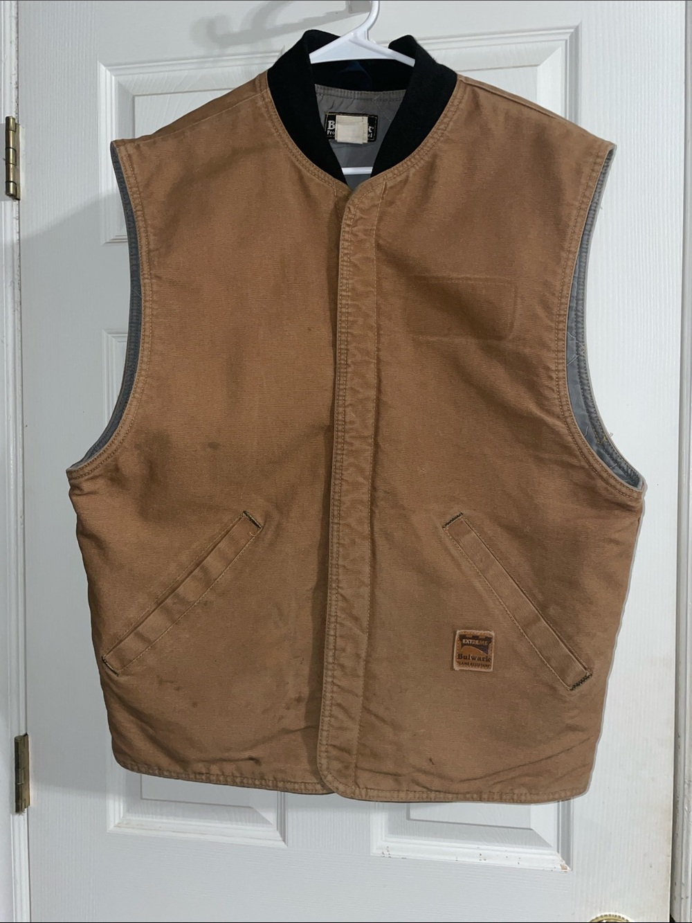 Bulwark flame resistant work vest Size L Brown